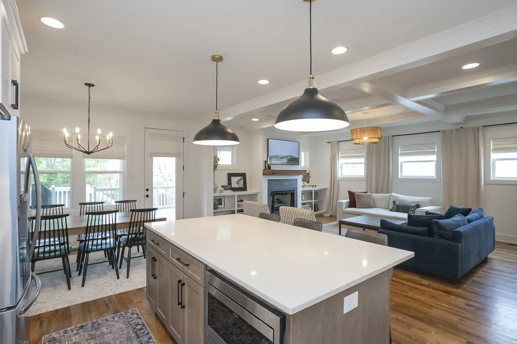 1510B Dugger Drive Nashville TN 37206