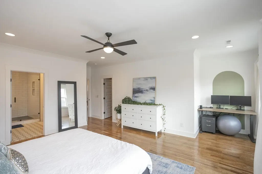 1510B Dugger Drive Nashville TN 37206