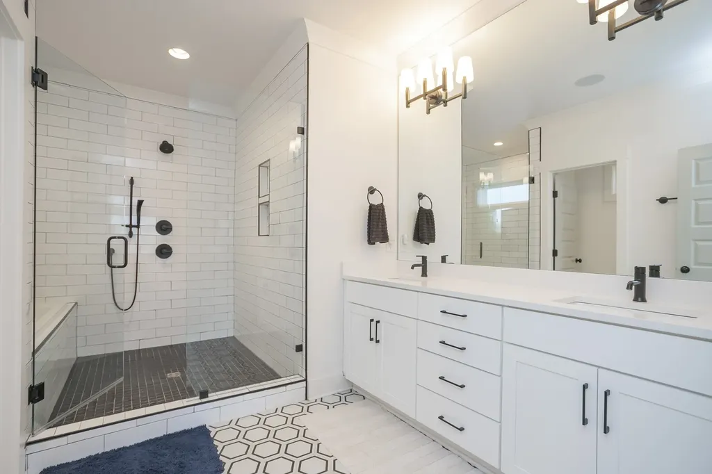 1510B Dugger Drive Nashville TN 37206