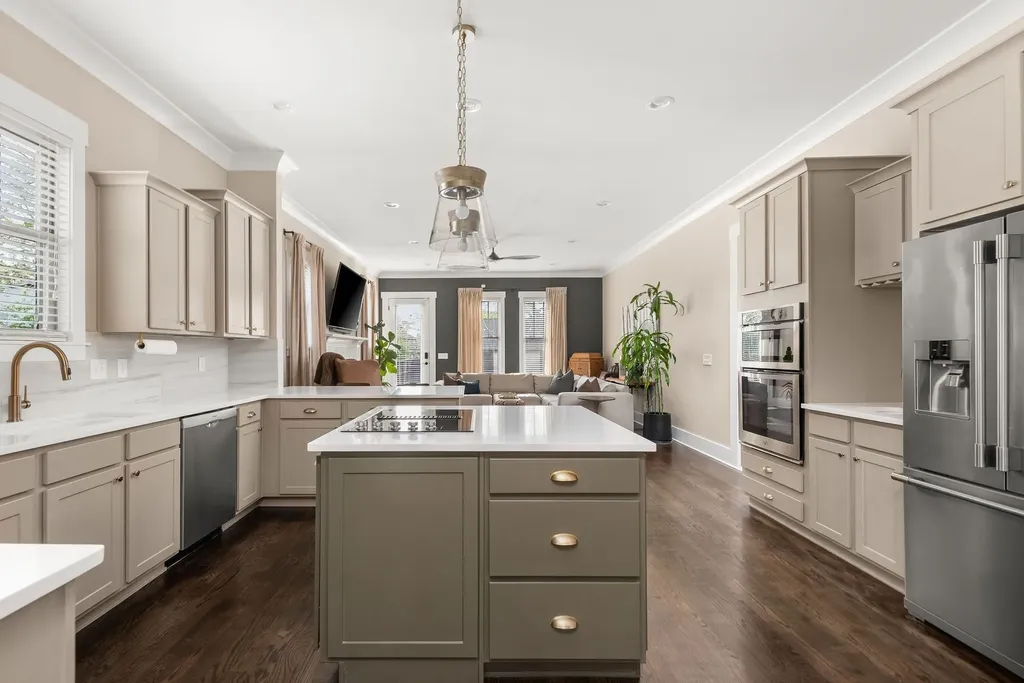 1810 Hillside Avenue Nashville TN 37203