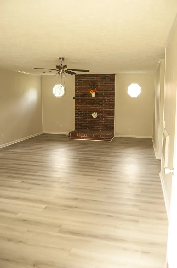 4883 Rocky Mound Road Westmoreland TN 37186