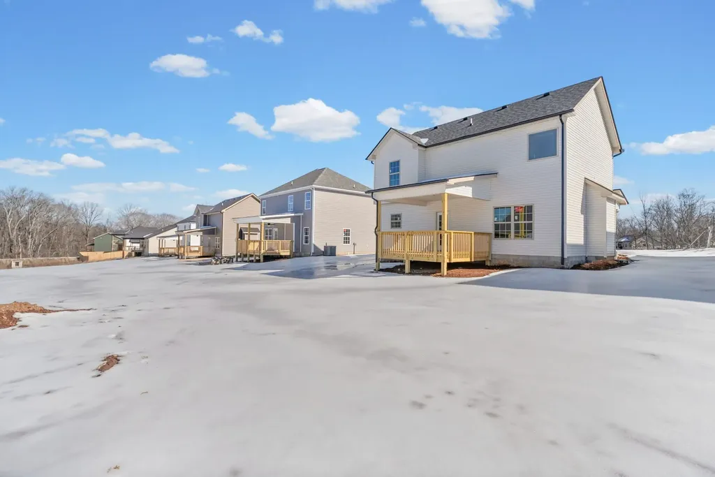 76 Sycamore Hill Clarksville TN 37042