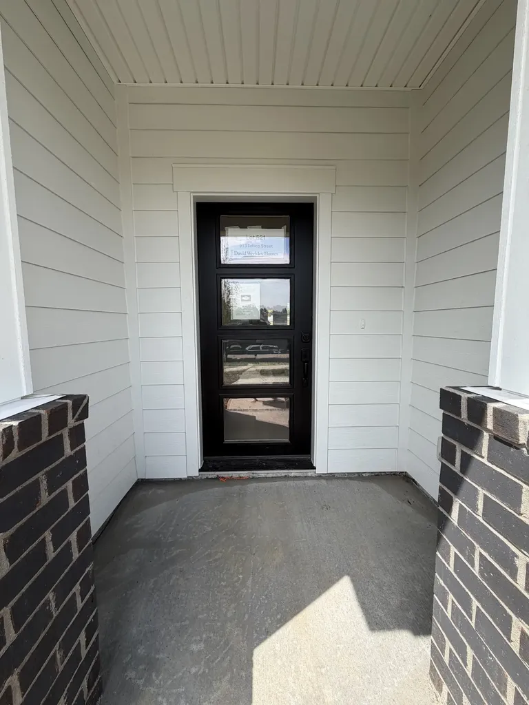913 Tellico Street Gallatin TN 37066