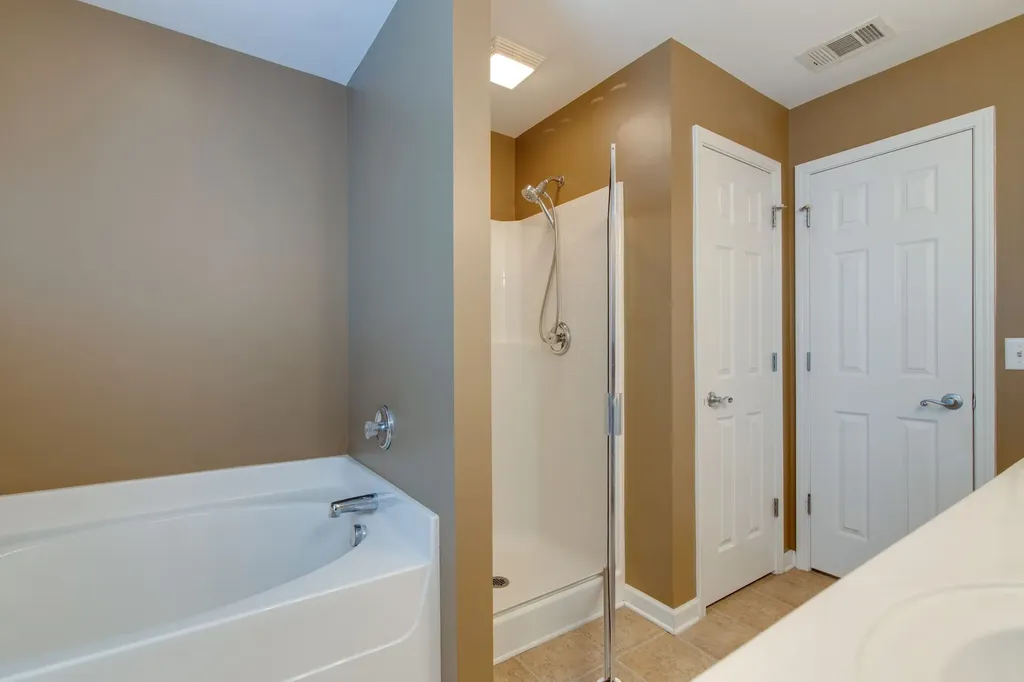 7802 Kemberton Dr, W Nolensville TN 37135