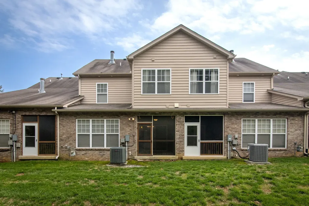 7802 Kemberton Dr, W Nolensville TN 37135