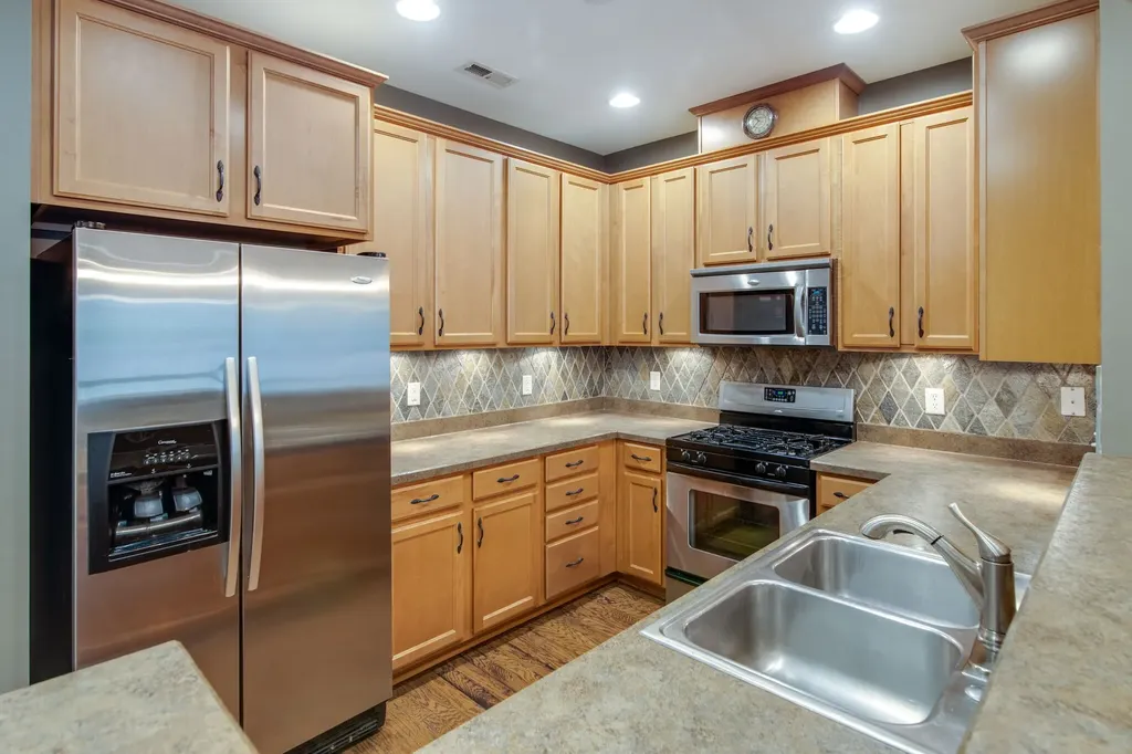 7802 Kemberton Dr, W Nolensville TN 37135