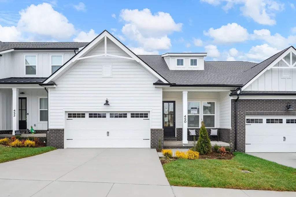 468 Buckwood Avenue Thompsons Station TN 37179