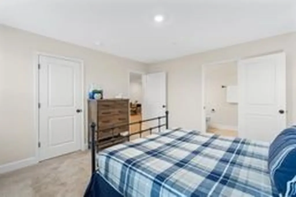 468 Buckwood Avenue Thompsons Station TN 37179