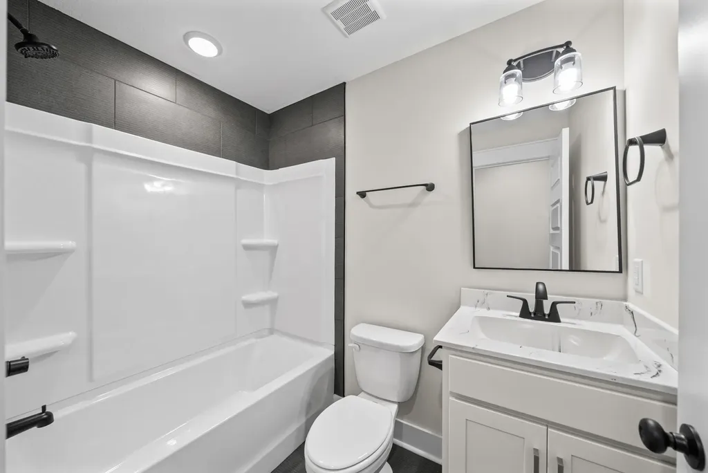 77 Sycamore Hill Clarksville TN 37042