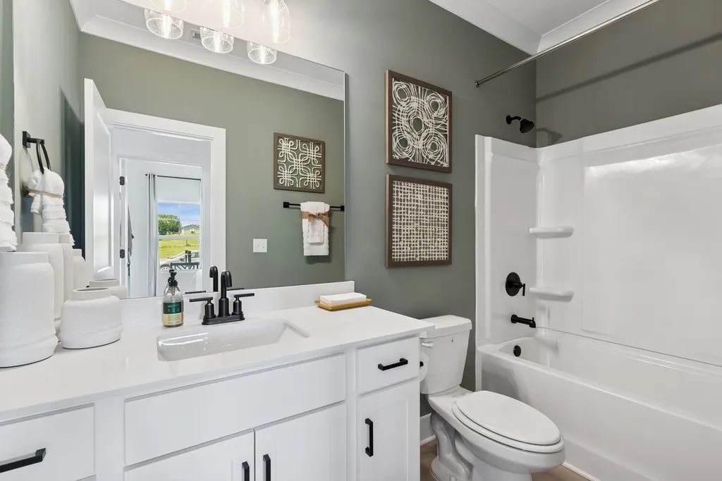 2944 Sharpstone Drive Columbia TN 38401
