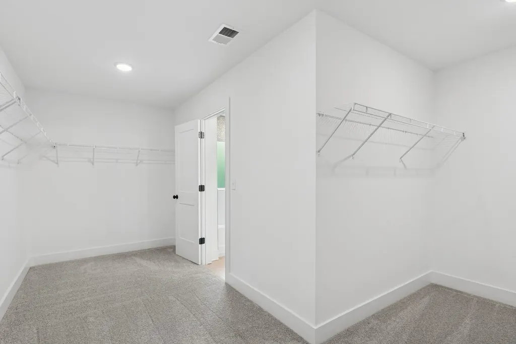 2944 Sharpstone Drive Columbia TN 38401