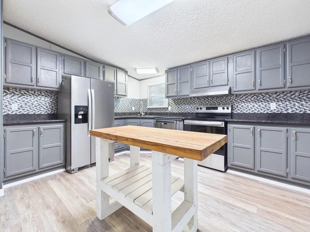 43 Glenn Madisonville TN 37354