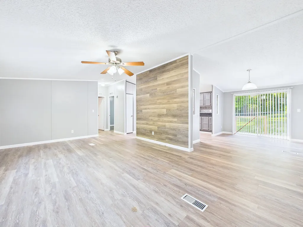 43 Glenn Madisonville TN 37354