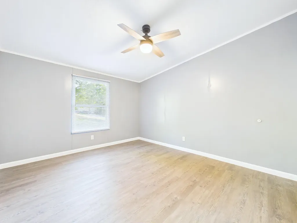 43 Glenn Madisonville TN 37354