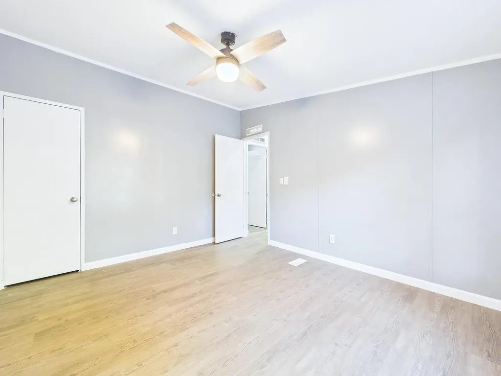 43 Glenn Madisonville TN 37354