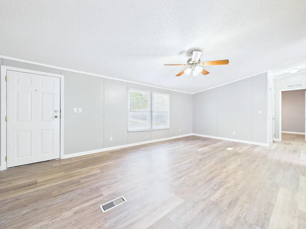 43 Glenn Madisonville TN 37354