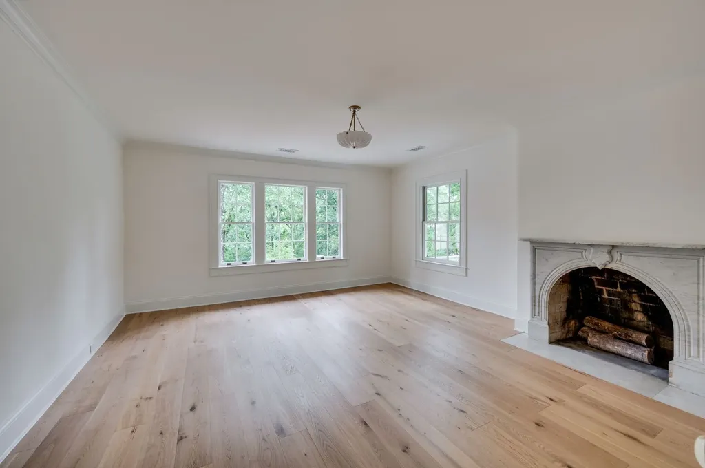 4428 Sheppard Place Nashville TN 37205