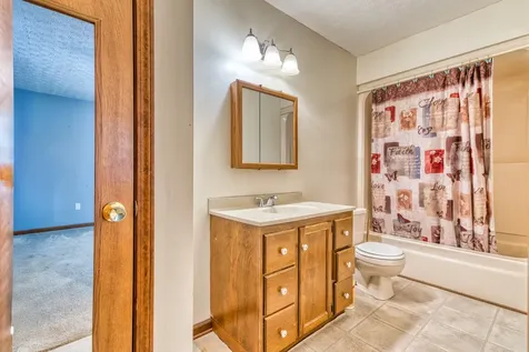124 Cumberland Drive Russellville KY 42276