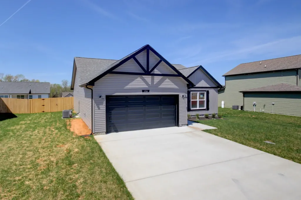 196 Donegal Drive Clarksville TN 37042