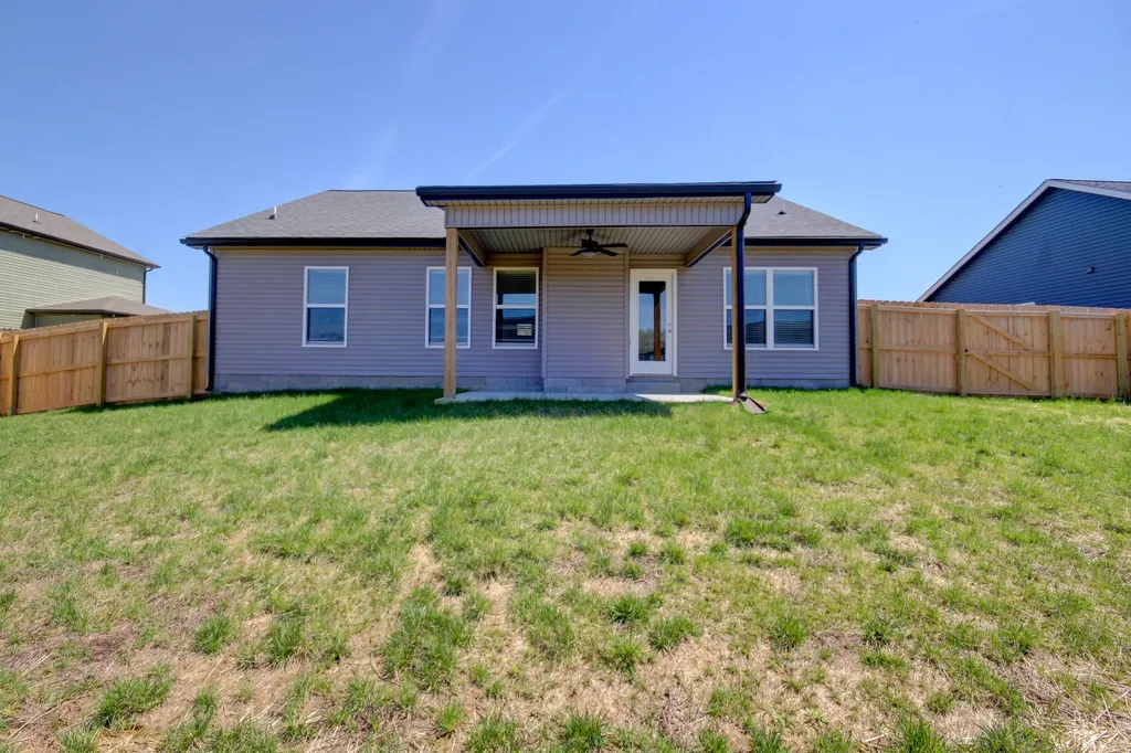196 Donegal Drive Clarksville TN 37042