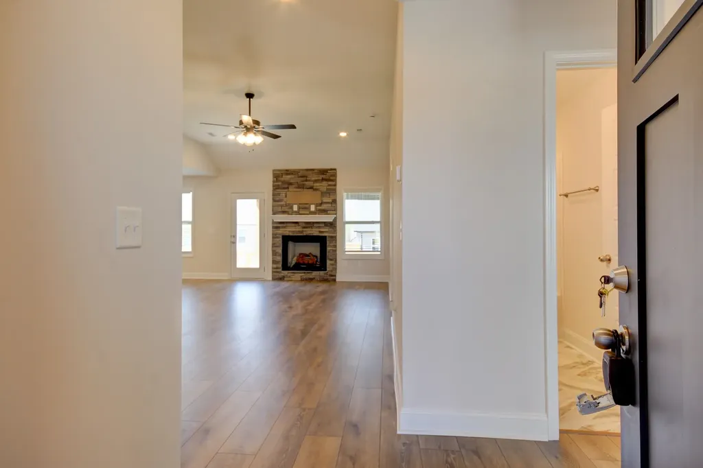 196 Donegal Drive Clarksville TN 37042