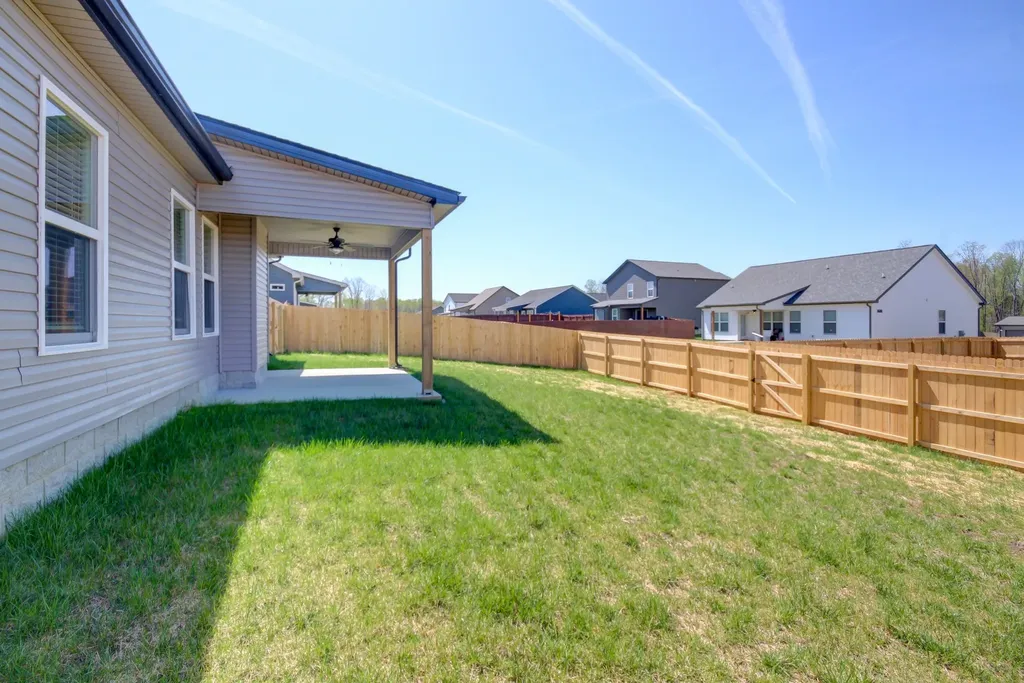 196 Donegal Drive Clarksville TN 37042