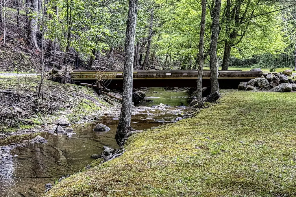 480 Holder Cemetery Road Tellico Plains TN 37385