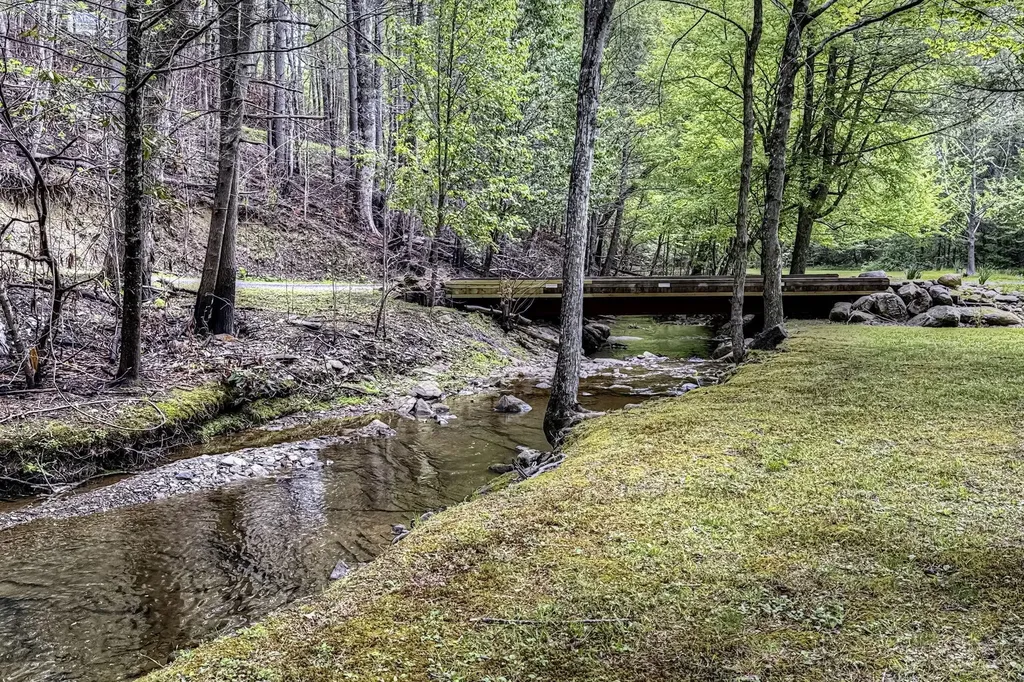 480 Holder Cemetery Road Tellico Plains TN 37385