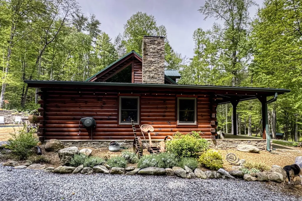 480 Holder Cemetery Road Tellico Plains TN 37385