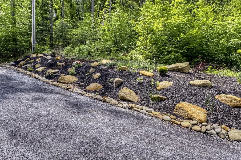 480 Holder Cemetery Road Tellico Plains TN 37385
