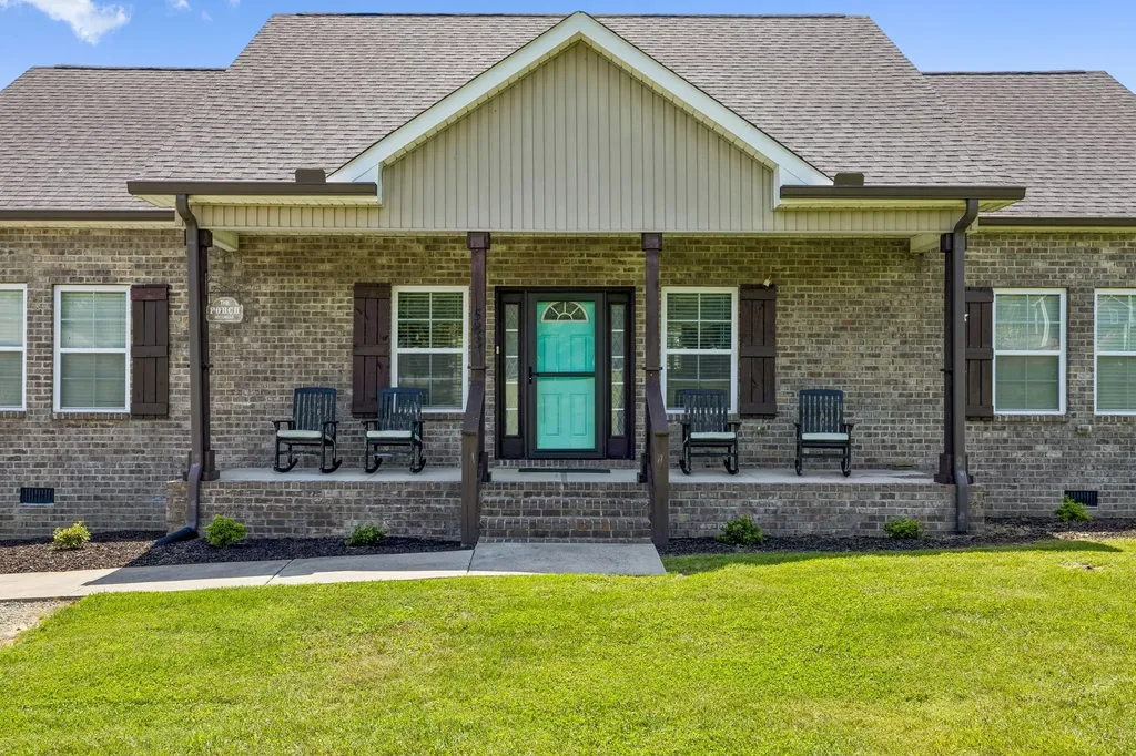 583 New Deal Potts Road Cottontown TN 37048