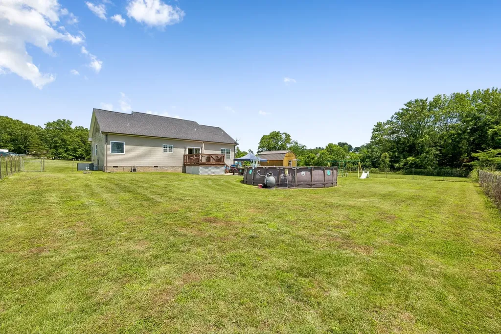 583 New Deal Potts Road Cottontown TN 37048