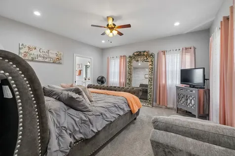 583 New Deal Potts Road Cottontown TN 37048