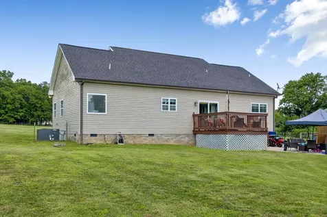 583 New Deal Potts Road Cottontown TN 37048