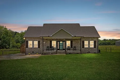 583 New Deal Potts Road Cottontown TN 37048