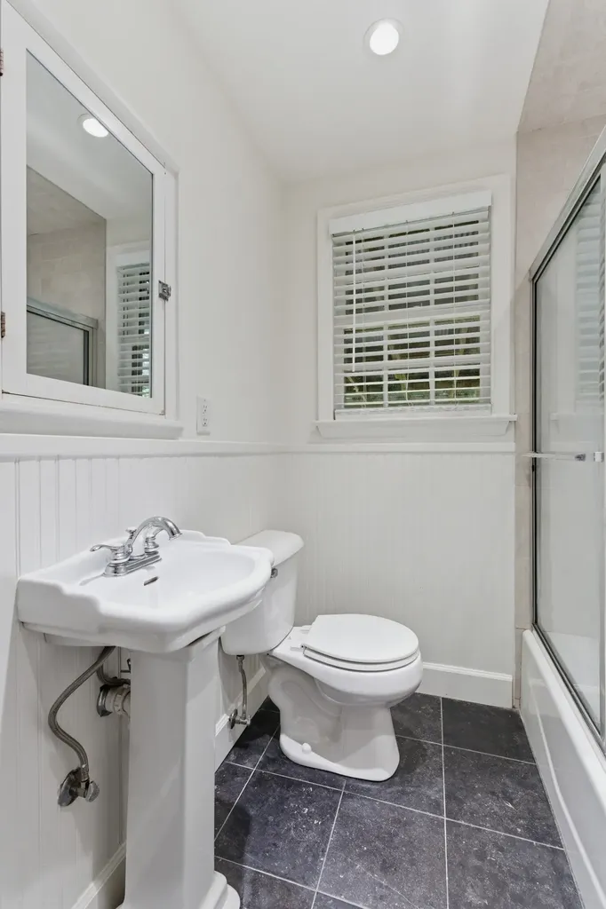 704 Mccarley Avenue Madison TN 37115