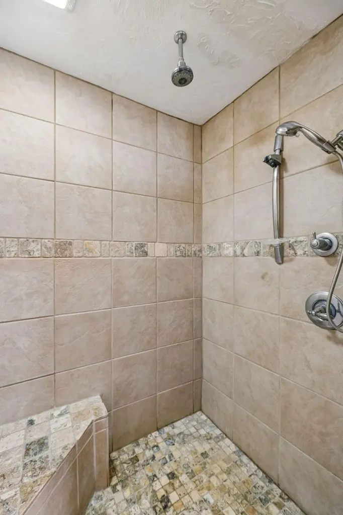 348 Laurel Mountain Road Madisonville TN 37354