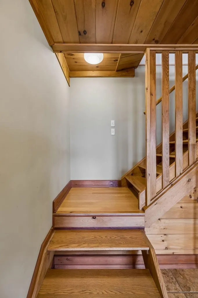 348 Laurel Mountain Road Madisonville TN 37354