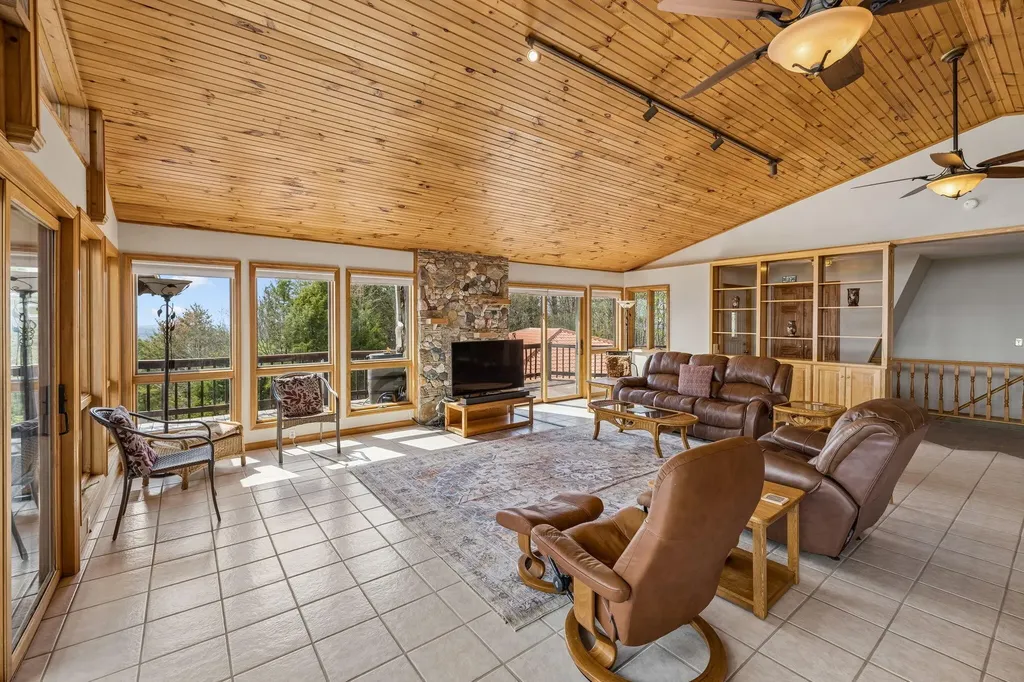 348 Laurel Mountain Road Madisonville TN 37354