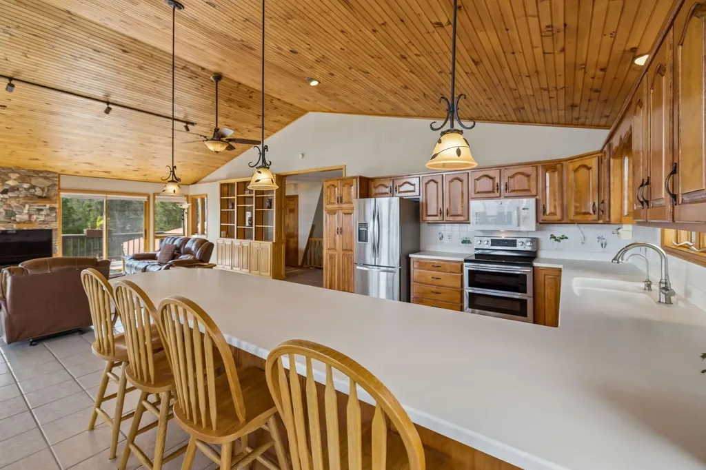 348 Laurel Mountain Road Madisonville TN 37354