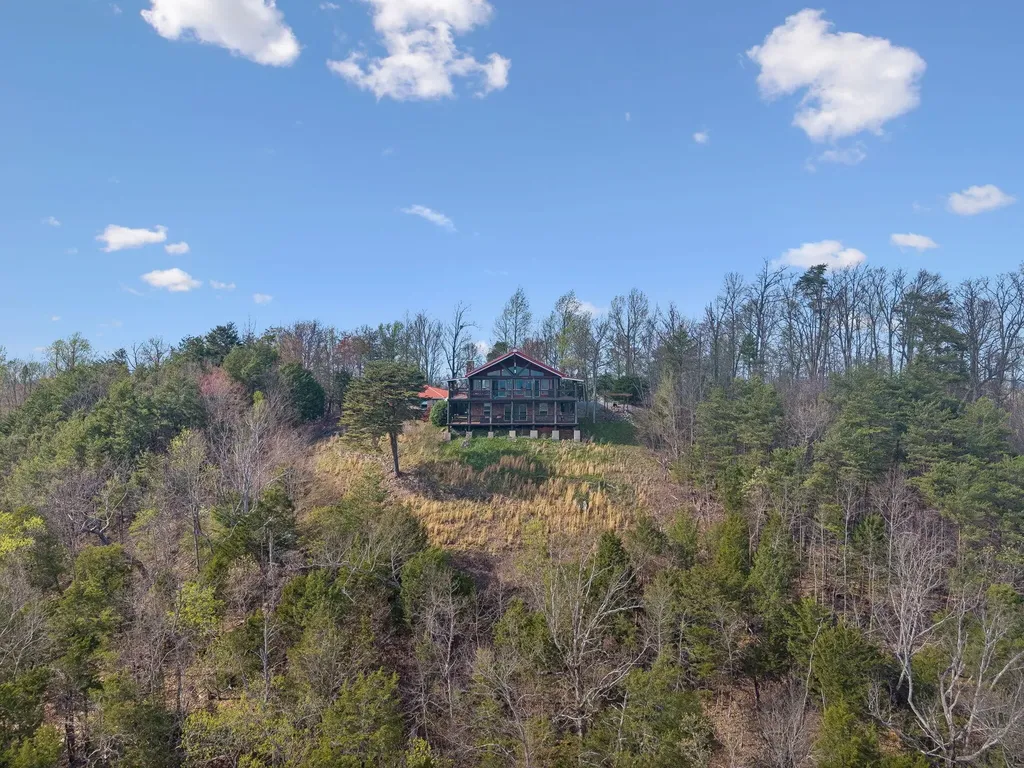 348 Laurel Mountain Road Madisonville TN 37354