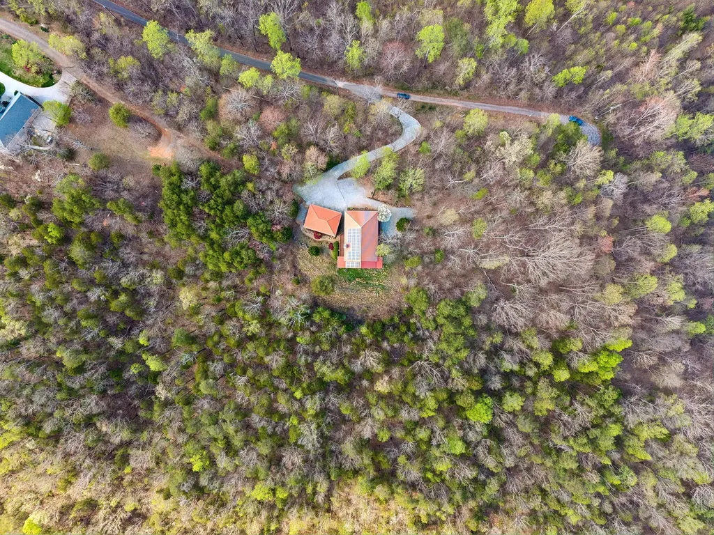 348 Laurel Mountain Road Madisonville TN 37354