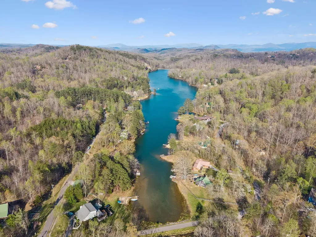 348 Laurel Mountain Road Madisonville TN 37354