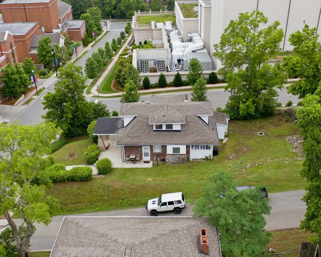 1516 Compton Avenue Nashville TN 37212