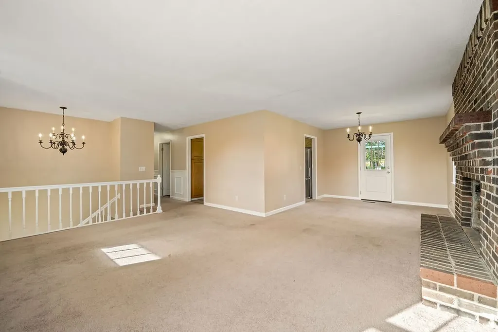 111 Edgewood Circle Fort Oglethorpe GA 30742