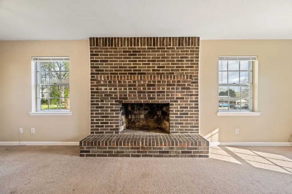 111 Edgewood Circle Fort Oglethorpe GA 30742