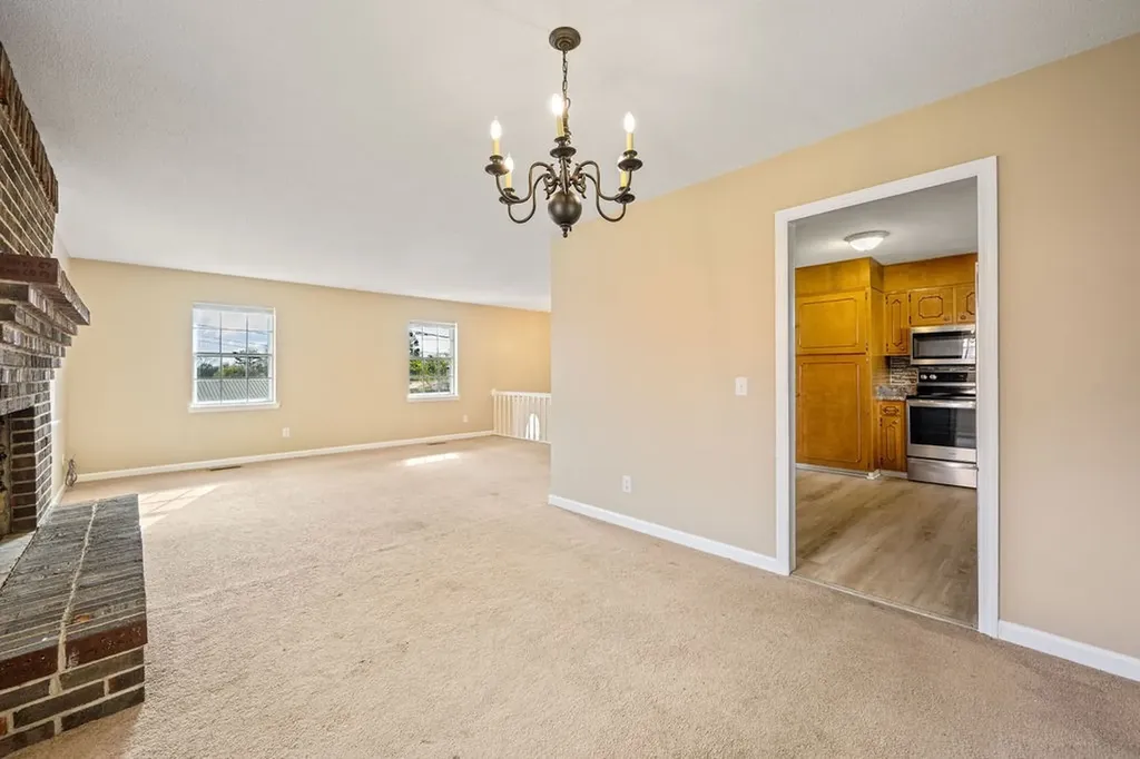 111 Edgewood Circle Fort Oglethorpe GA 30742
