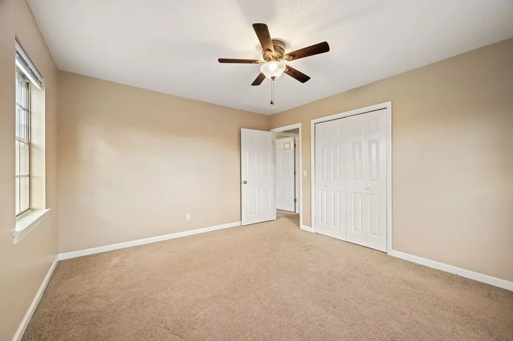 111 Edgewood Circle Fort Oglethorpe GA 30742