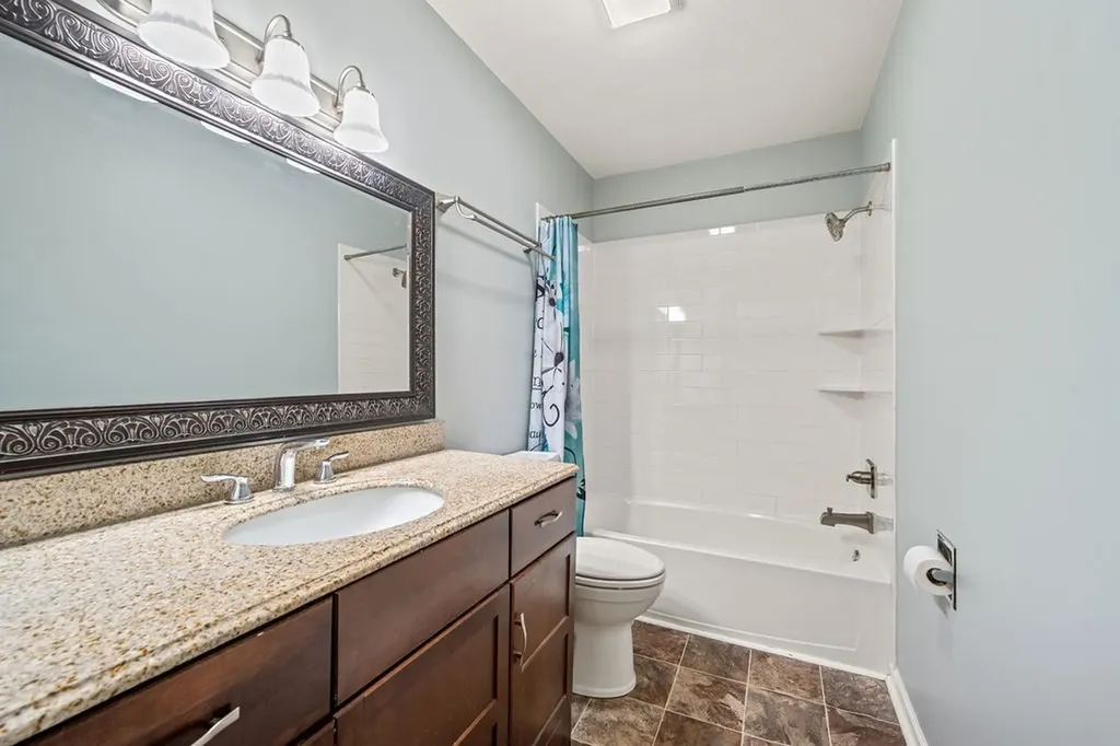 111 Edgewood Circle Fort Oglethorpe GA 30742