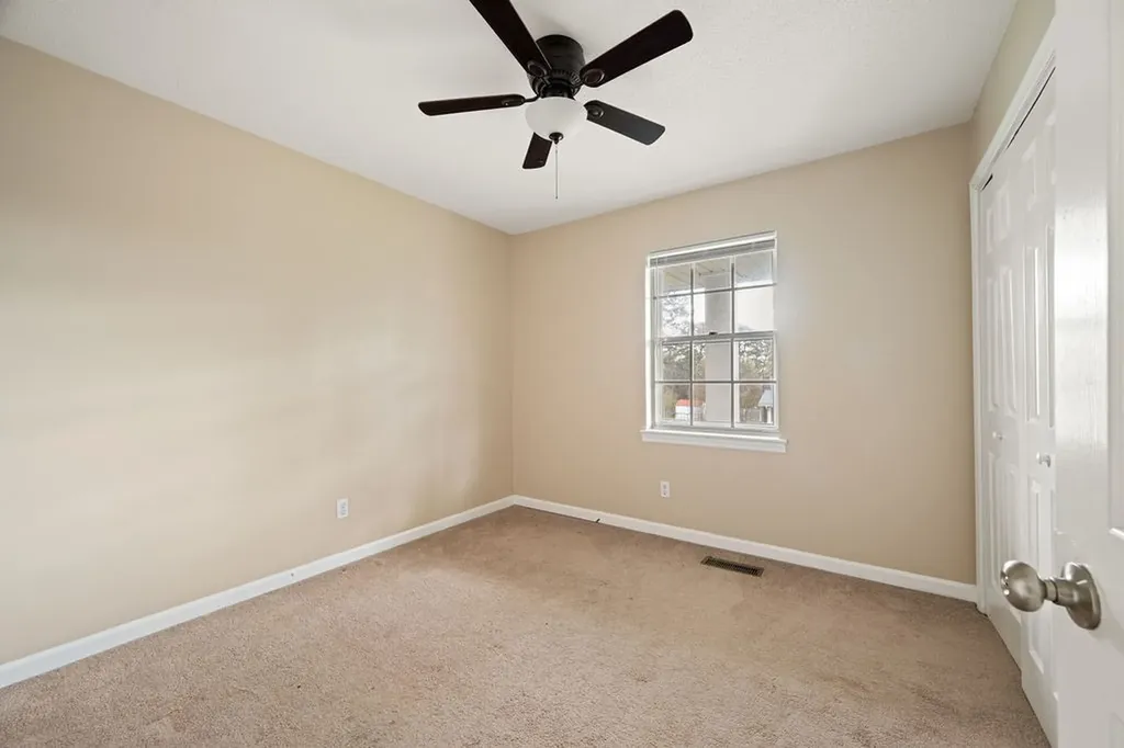 111 Edgewood Circle Fort Oglethorpe GA 30742